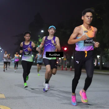 Runner Photo 7067428