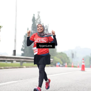 Runner Photo 7067456