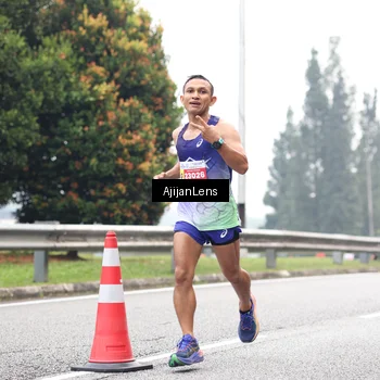 Runner Photo 7067458