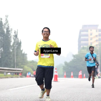 Runner Photo 7067468