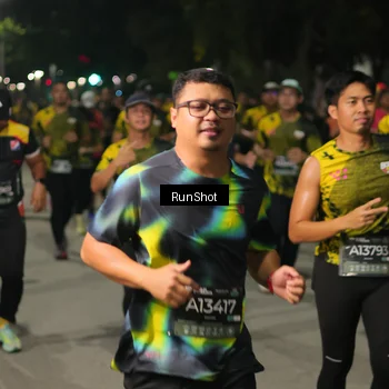Runner Photo 7067476