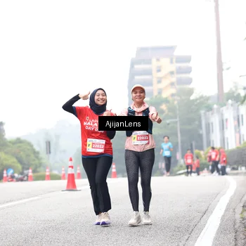 Runner Photo 7067493