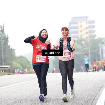 Runner Photo 7067505