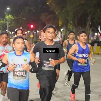 Runner Photo 7067544