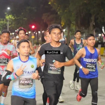 Runner Photo 7067555