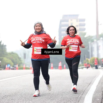 Runner Photo 7067556