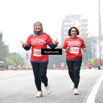 Runner Photo 7067563