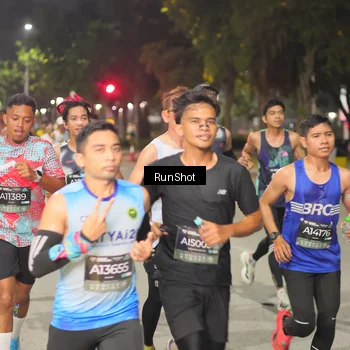 Runner Photo 7067575