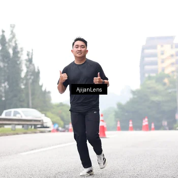 Runner Photo 7067624