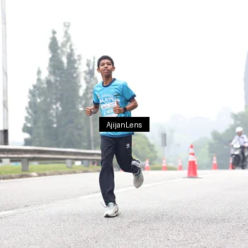Runner Photo 7067636