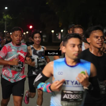Runner Photo 7067655