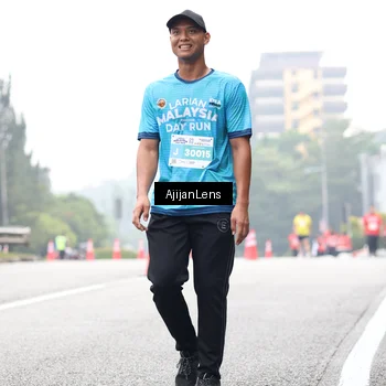 Runner Photo 7067663