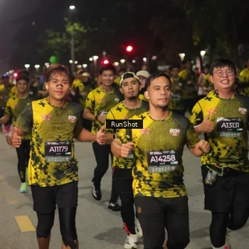 Runner Photo 7067672