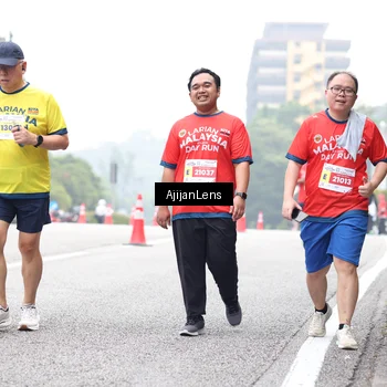 Runner Photo 7067688