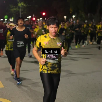 Runner Photo 7067695