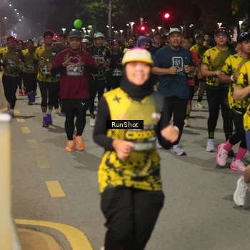 Runner Photo 7067716