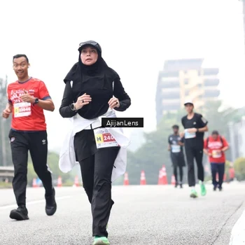 Runner Photo 7067740