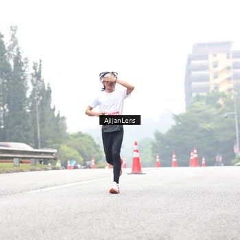 Runner Photo 7067745