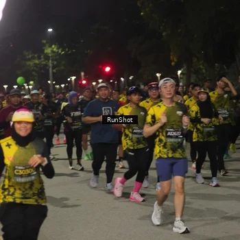 Runner Photo 7067747