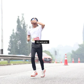 Runner Photo 7067759
