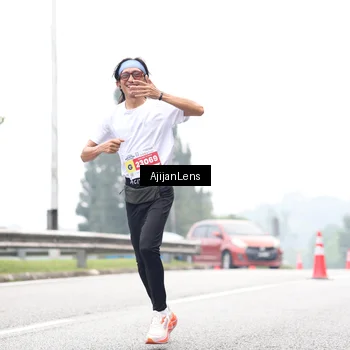 Runner Photo 7067788