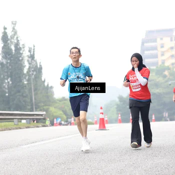 Runner Photo 7067808