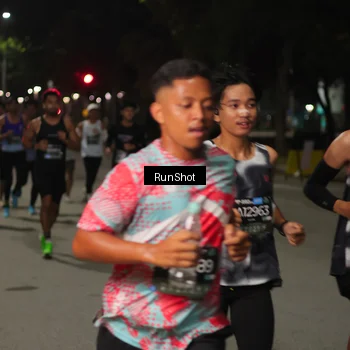 Runner Photo 7067816