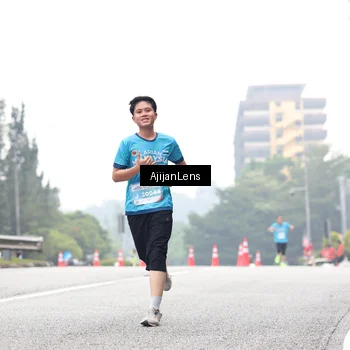 Runner Photo 7067847