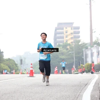 Runner Photo 7067854