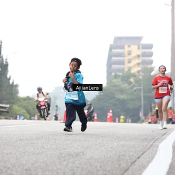 Runner Photo 7067858