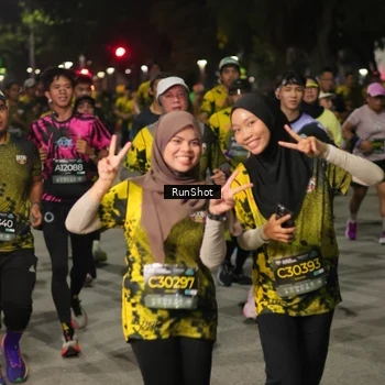 Runner Photo 7067859