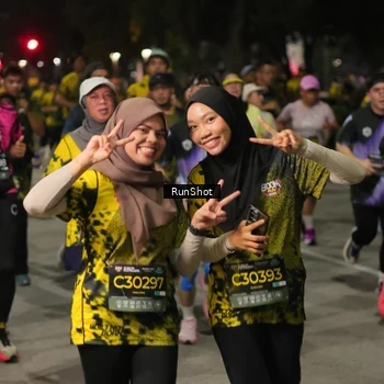 Runner Photo 7067868