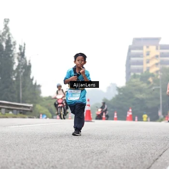 Runner Photo 7067872