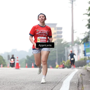 Runner Photo 7067877
