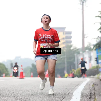 Runner Photo 7067879
