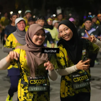 Runner Photo 7067888