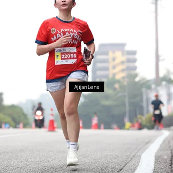 Runner Photo 7067890