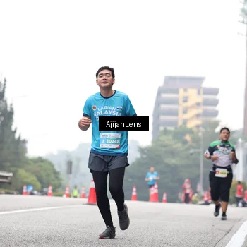 Runner Photo 7067921