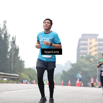 Runner Photo 7067926
