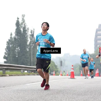 Runner Photo 7067939