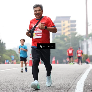 Runner Photo 7067955
