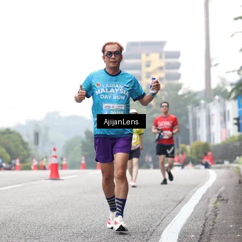 Runner Photo 7067989