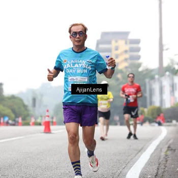 Runner Photo 7067994