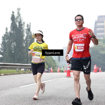 Runner Photo 7067995