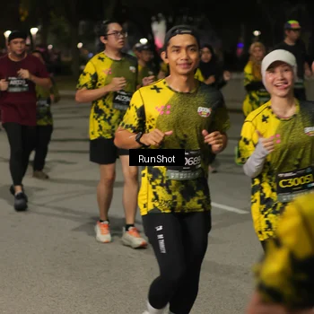 Runner Photo 7068001