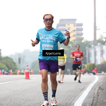 Runner Photo 7068007