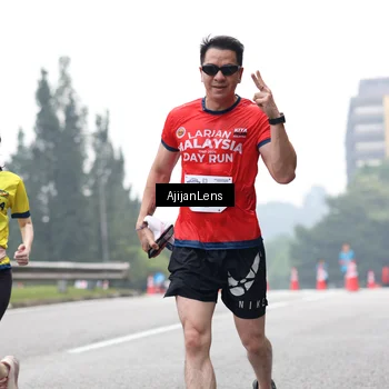 Runner Photo 7068019