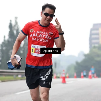 Runner Photo 7068021
