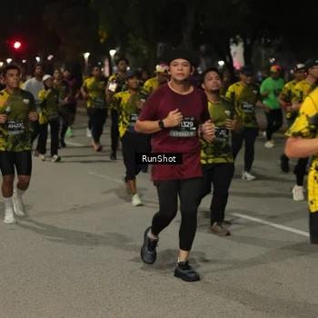 Runner Photo 7068023