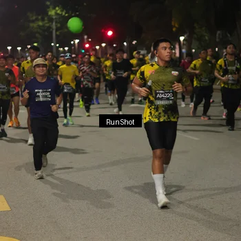 Runner Photo 7068034